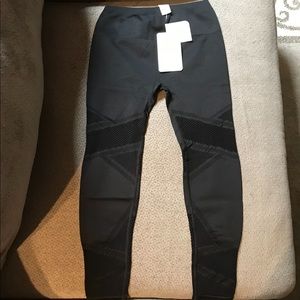 Brand New Fabletics Leggings